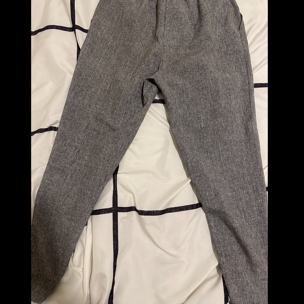 Women’s light grey linen pants Size Small